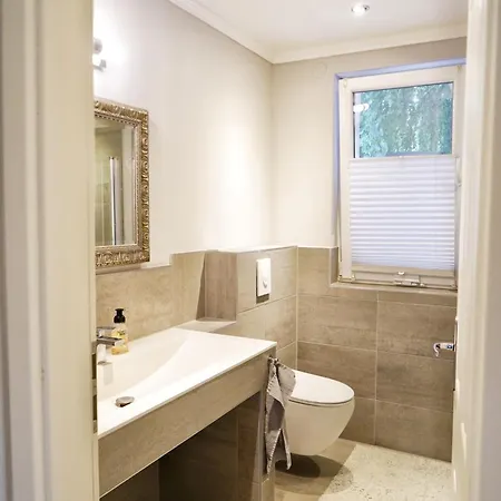 Berlin Bound Retreat 3 Bedrooms * Teltow