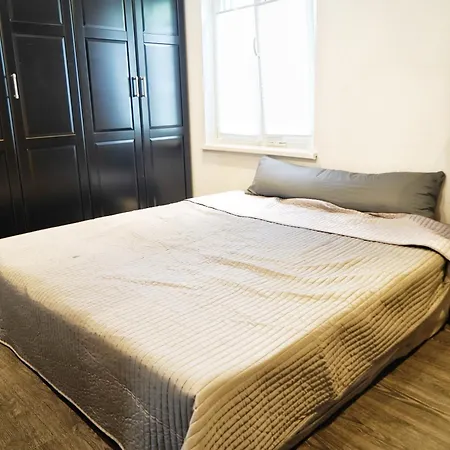 Berlin Bound Retreat 3 Bedrooms Сasa de vacaciones Teltow