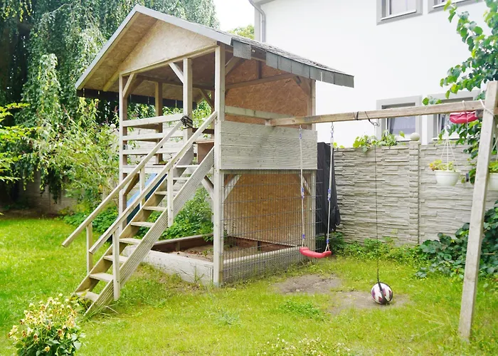 Berlin Bound Retreat 3 Bedrooms *